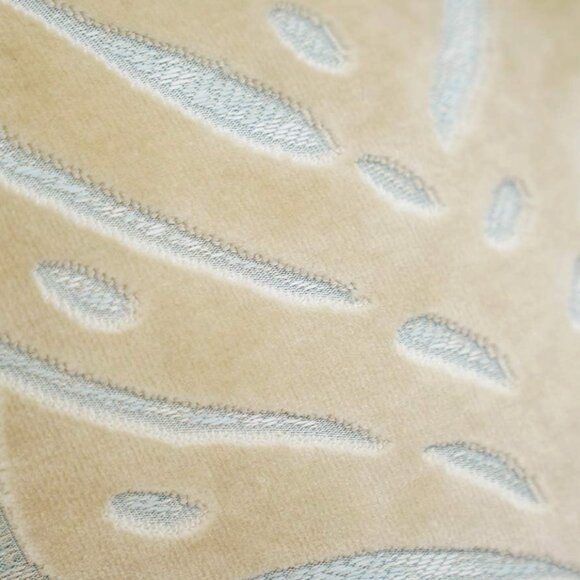 Coastal Leaf Velvet Decorative Velvet Throw Pillow Cover 18x18 - Picture 4 of 5